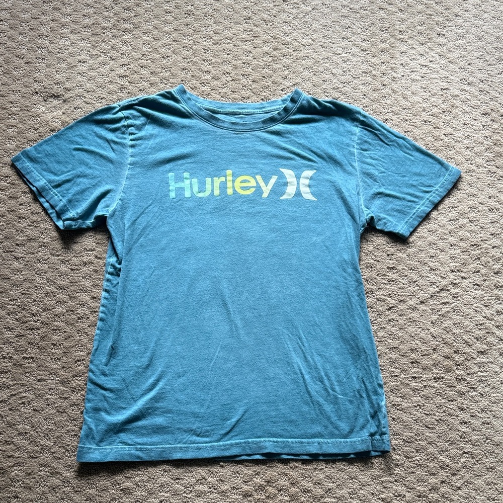 Hurley Teal Graphic Tee
Youth. XL